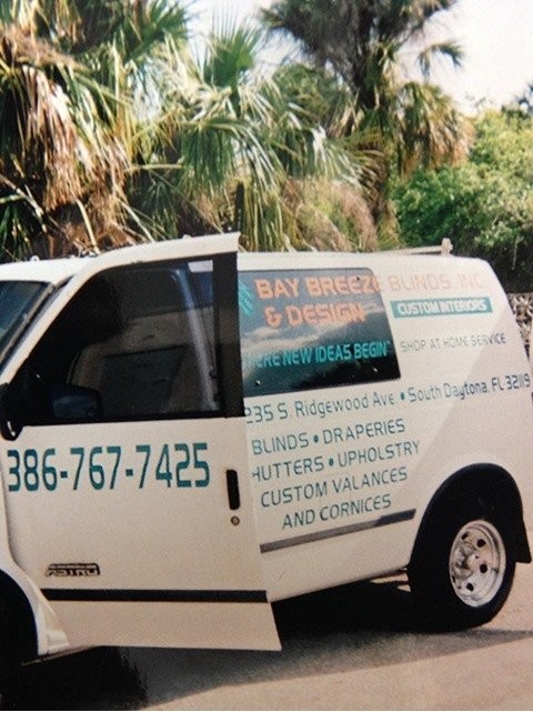 Hunter Douglas Dealer Image