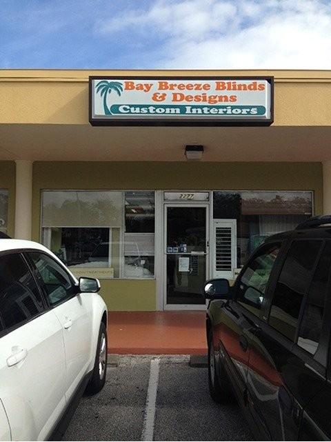 Hunter Douglas Dealer Image